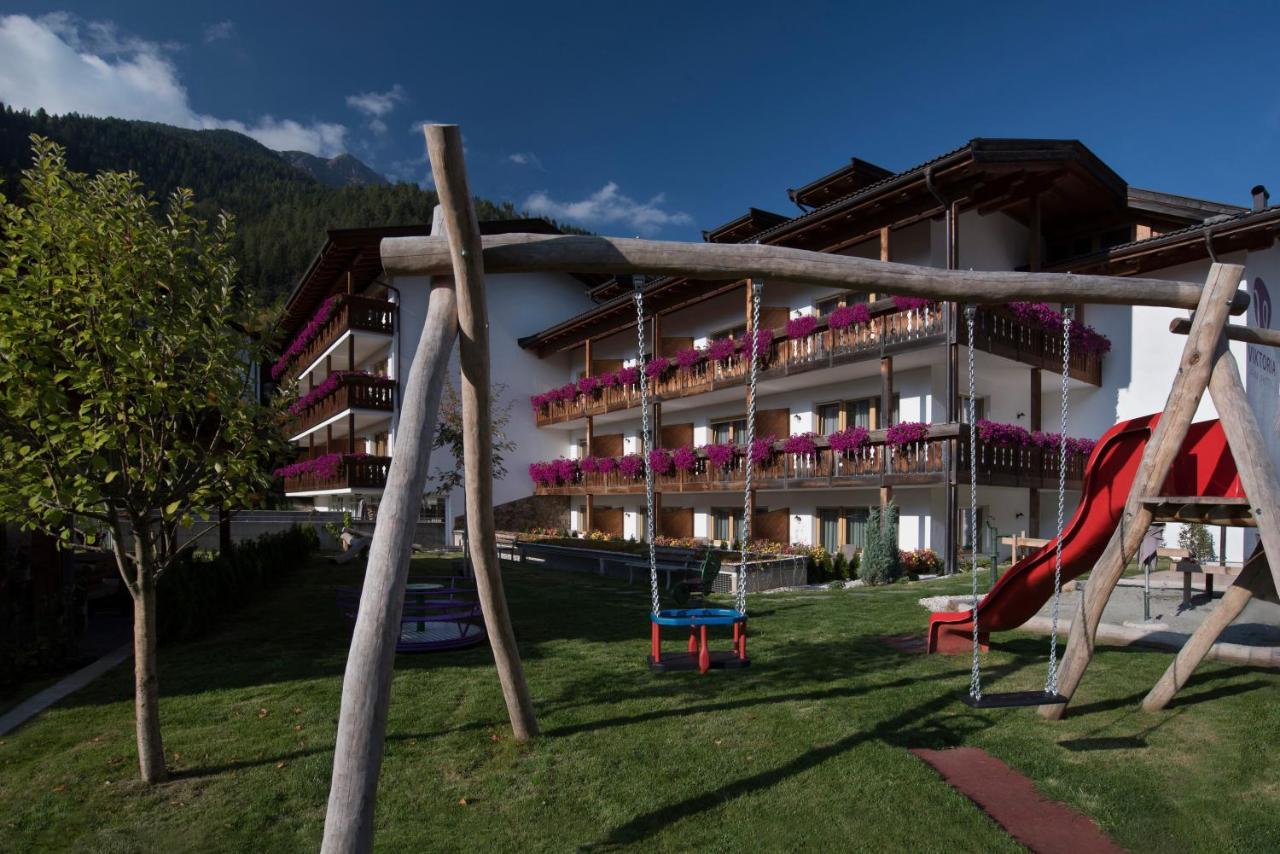 Familienhotel Viktoria Ultimo Exteriör bild