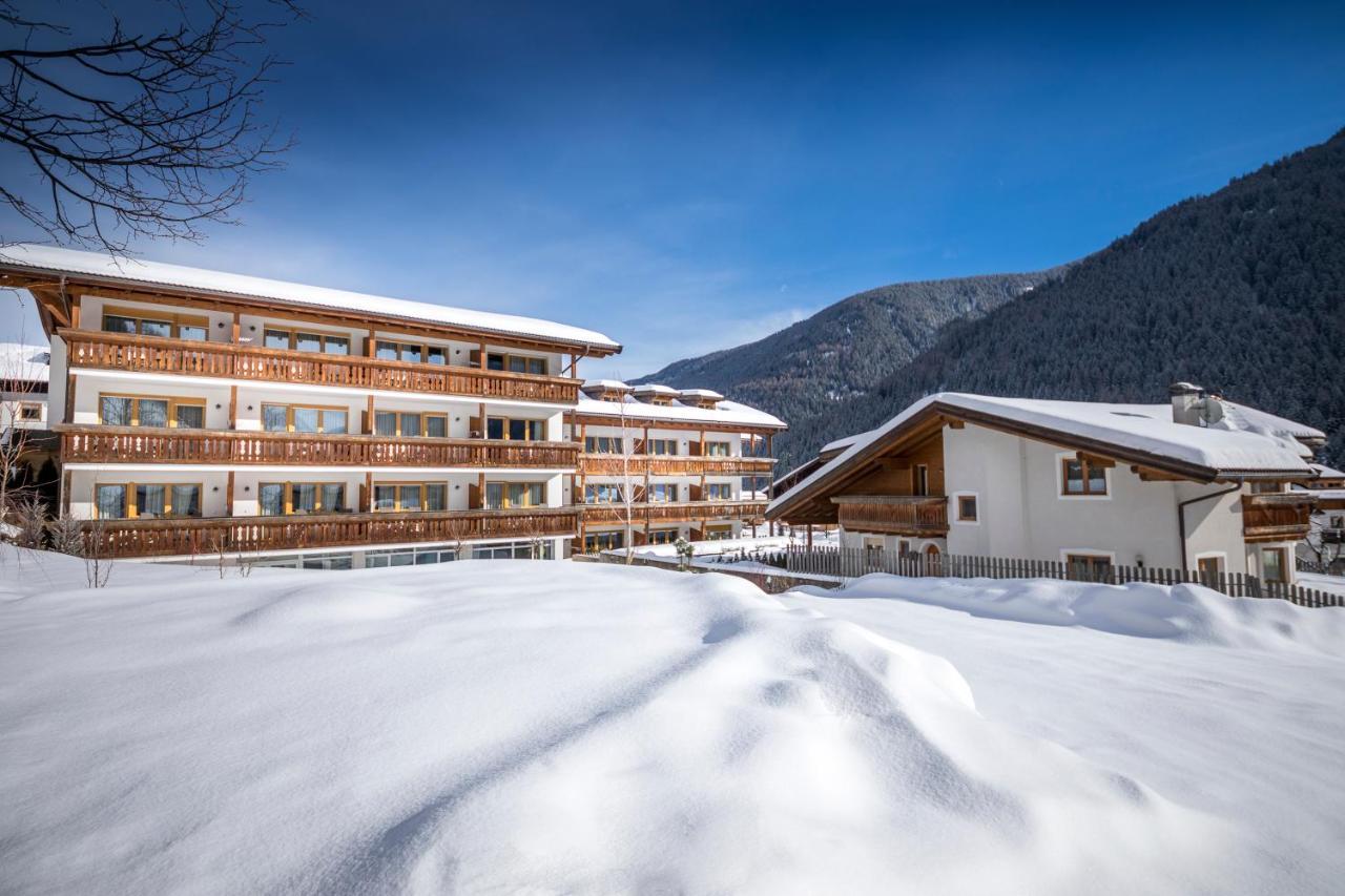 Familienhotel Viktoria Ultimo Exteriör bild